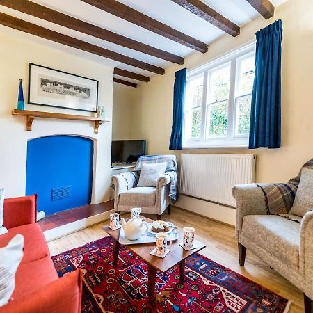 Pass The Keys Cosy 2 Bedroom Victorian Cottage Ludlow Bagian luar foto