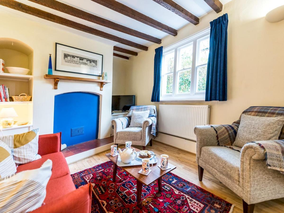 Pass The Keys Cosy 2 Bedroom Victorian Cottage Ludlow Bagian luar foto