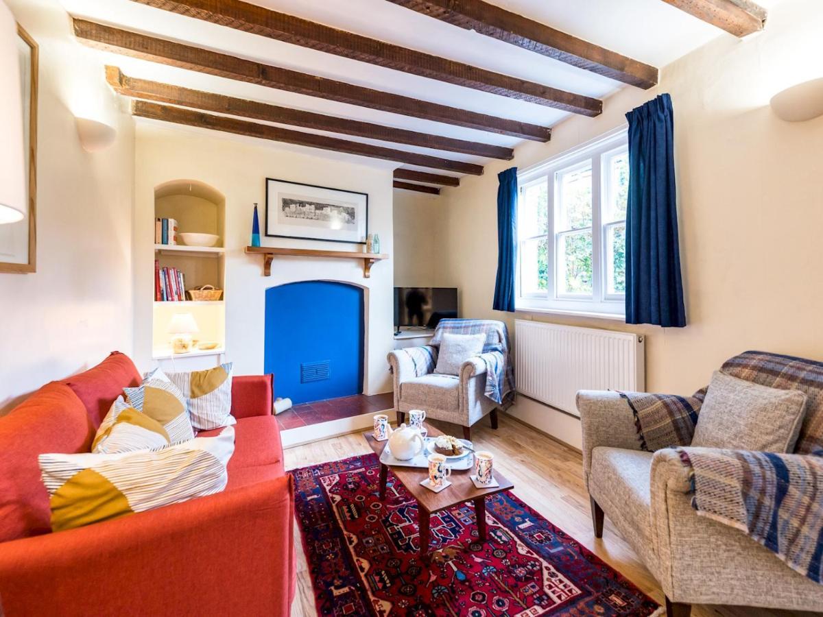 Pass The Keys Cosy 2 Bedroom Victorian Cottage Ludlow Bagian luar foto